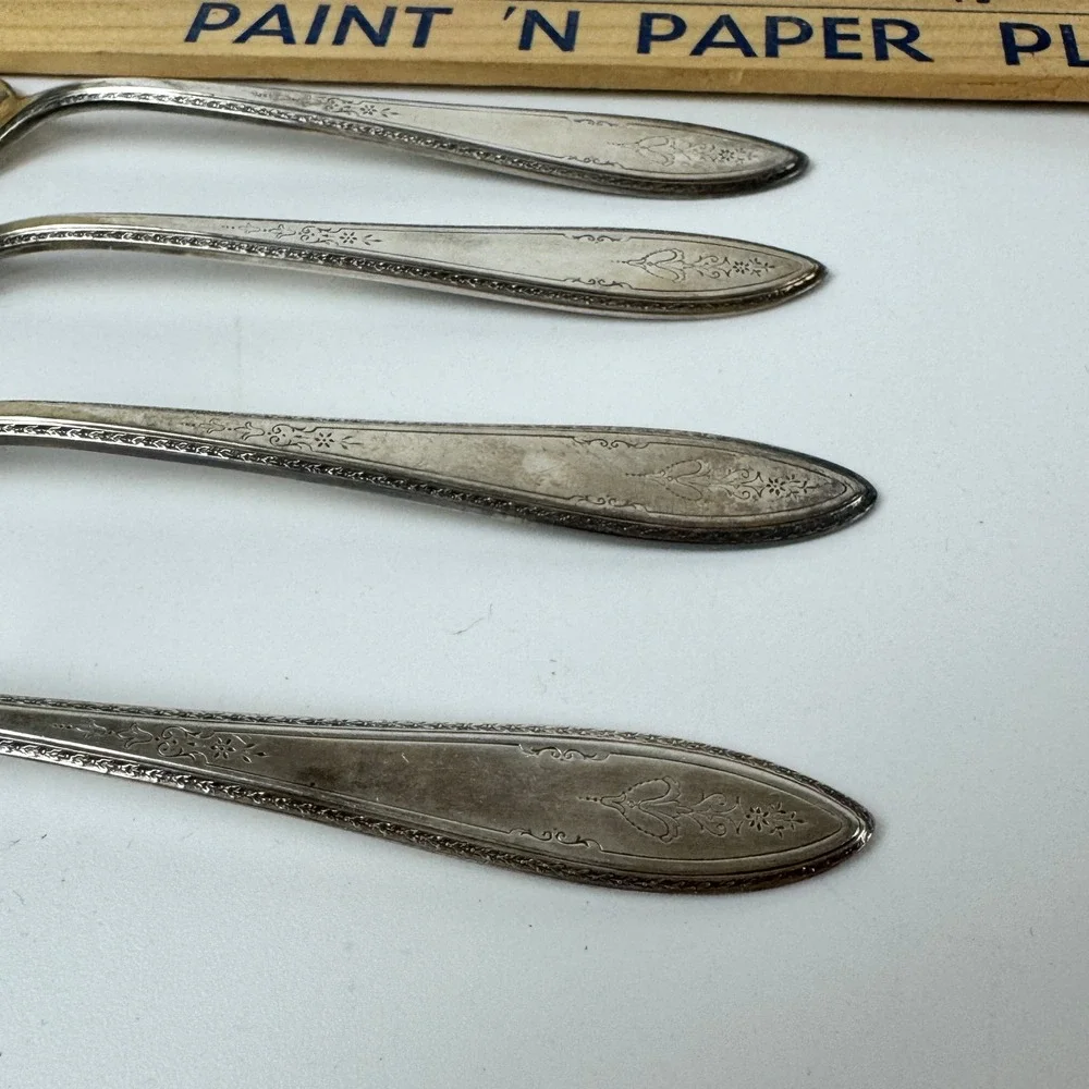 1847 Rogers Bros Argosy Silverplate Salad Forks Set of 4 Vintage Art Deco 6